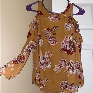 Maurice’s. Size XS. NWOT